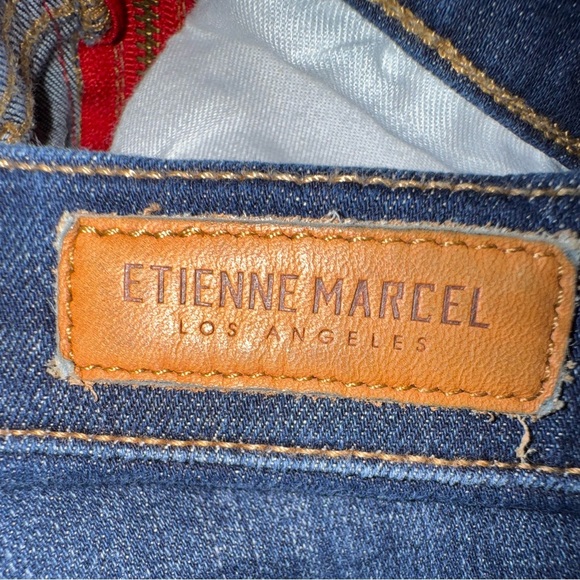 Etienne Marcel Jeans w/ red zipper. Raw hem. Size 27. GUC - Picture 12 of 16